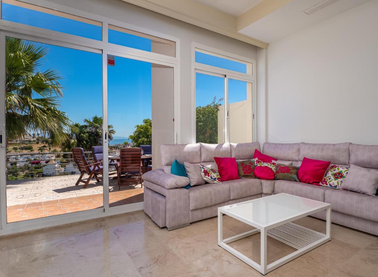 Villa Rosa Luxury Private Large Villa To Rent مانيلفا المظهر الخارجي الصورة