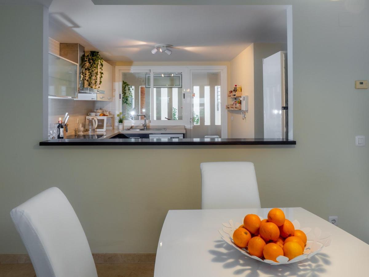 Villa Rosa Luxury Private Large Villa To Rent مانيلفا المظهر الخارجي الصورة