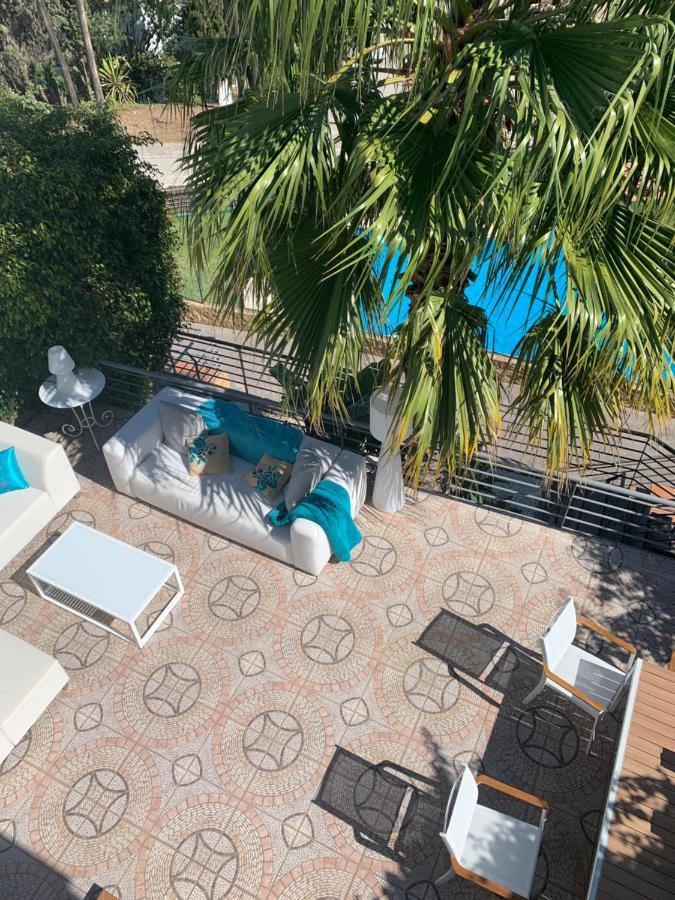 Villa Rosa Luxury Private Large Villa To Rent مانيلفا المظهر الخارجي الصورة